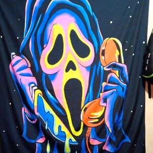 Vibrant Scream-Inspired Tapestry